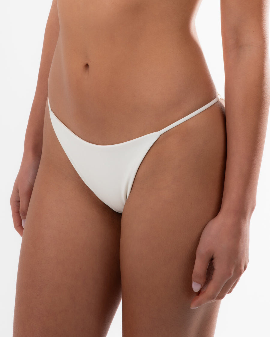 Remnant Bikinis classic cream eco-friendly bikini bottom